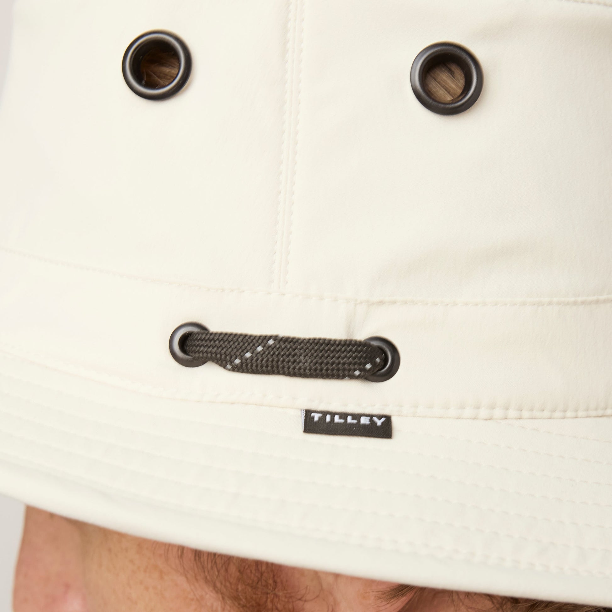 Tilley T5 Adventure Ultralight Hat