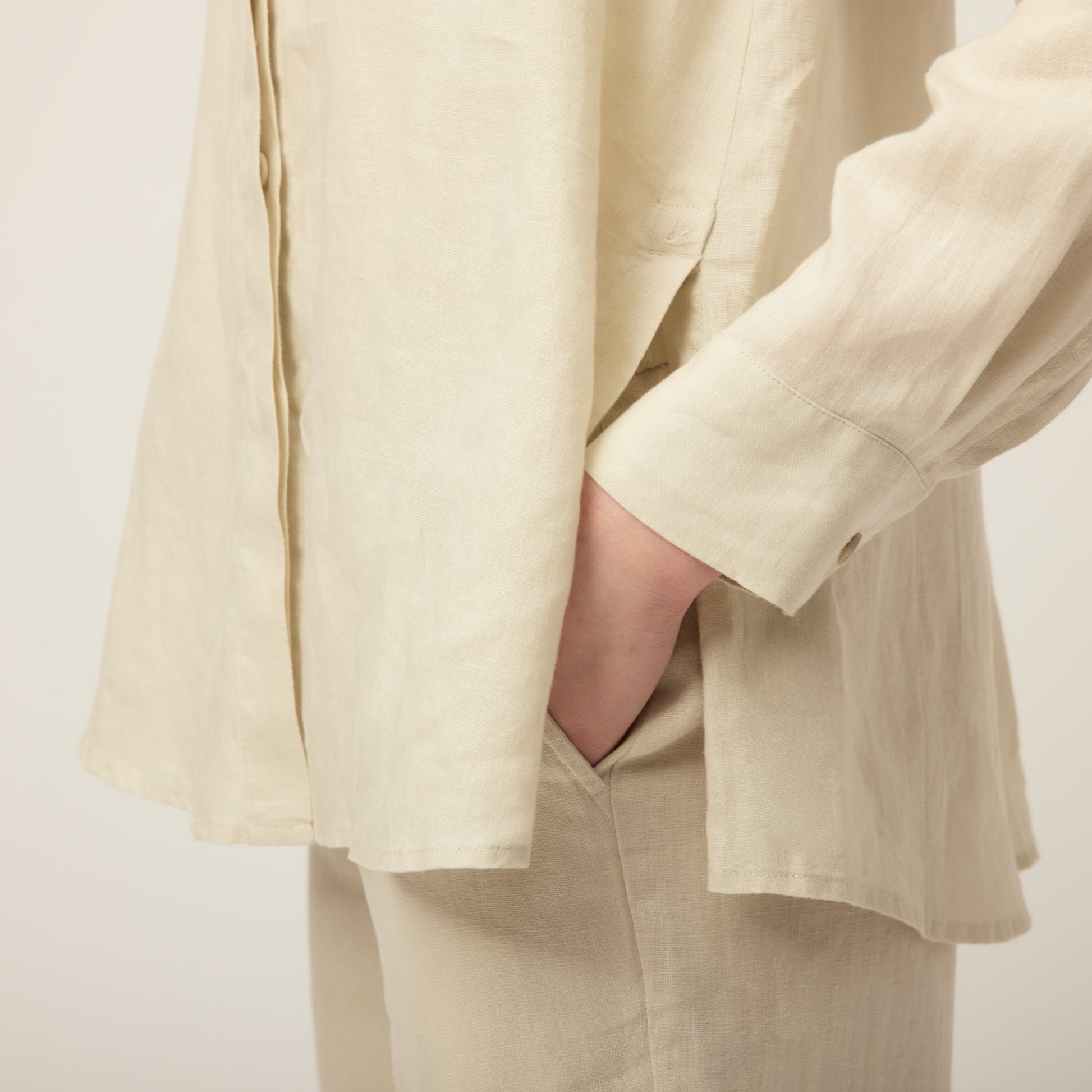 Tilley Linen Side Open Shirt