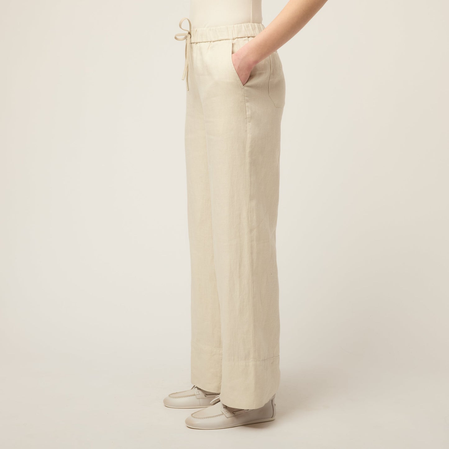 Tilley Linen Pull On Straight Pant