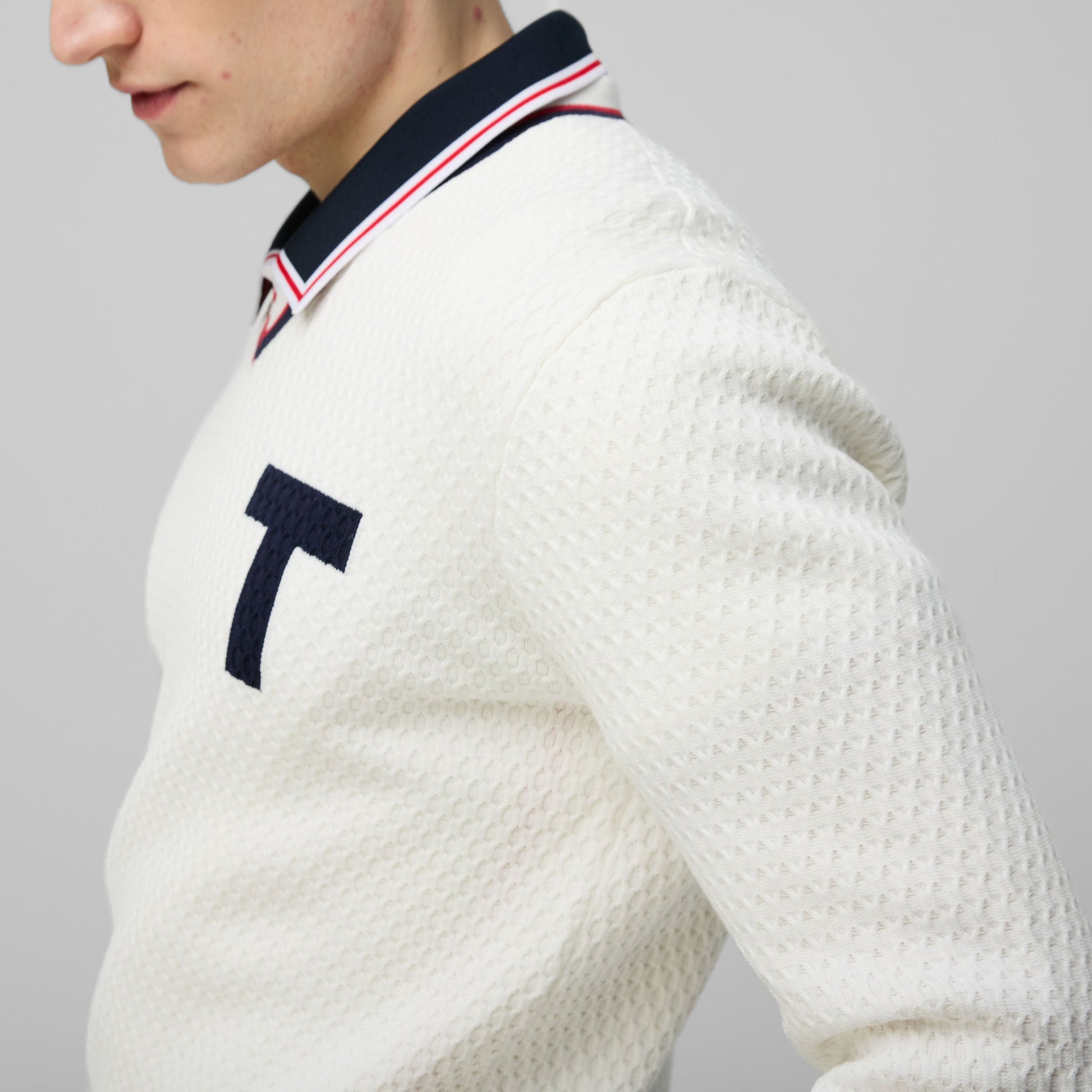 Tilley Sport V Neck Sweater
