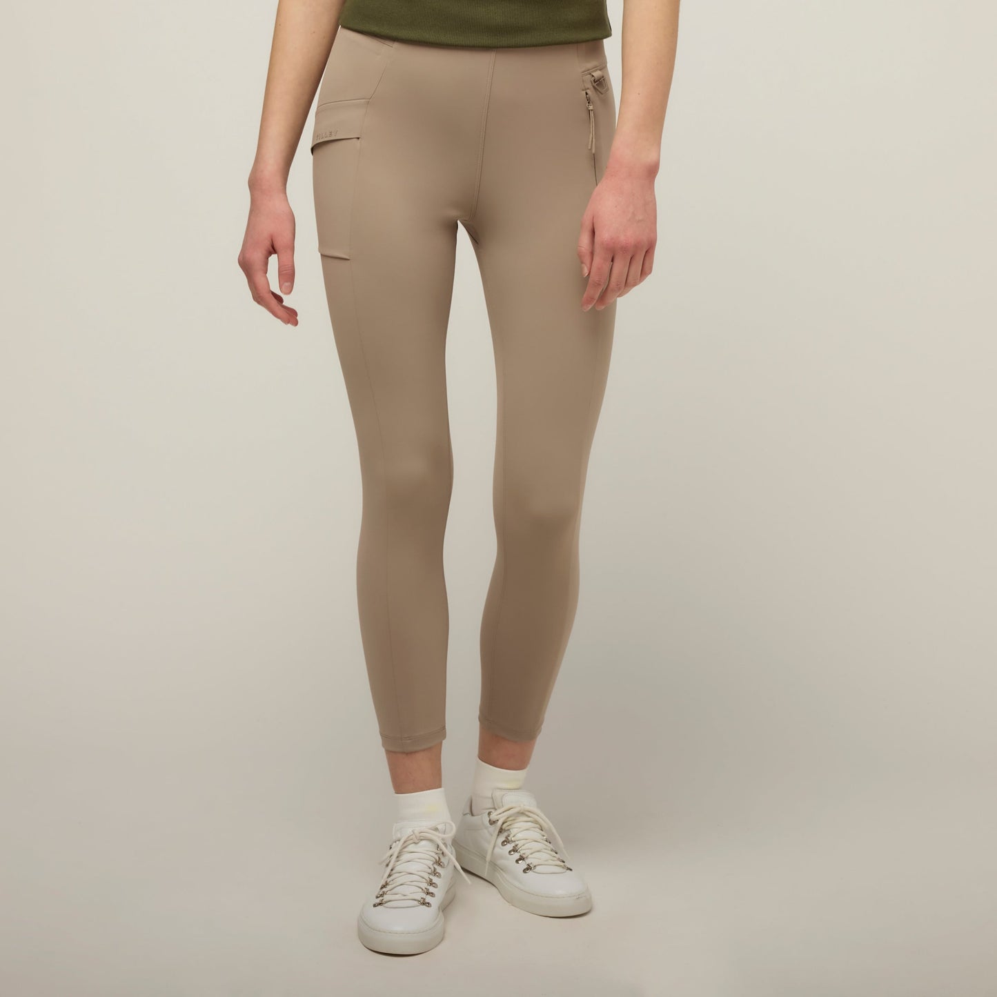 Tilley Compact Capri Legging