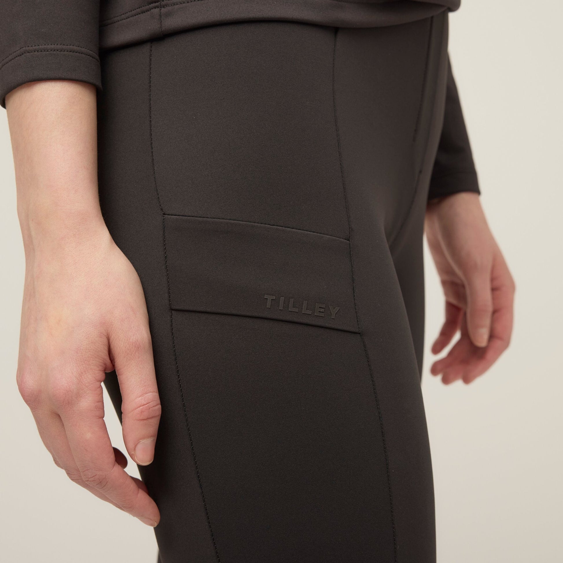 Tilley High Rise Compact Cargo Legging