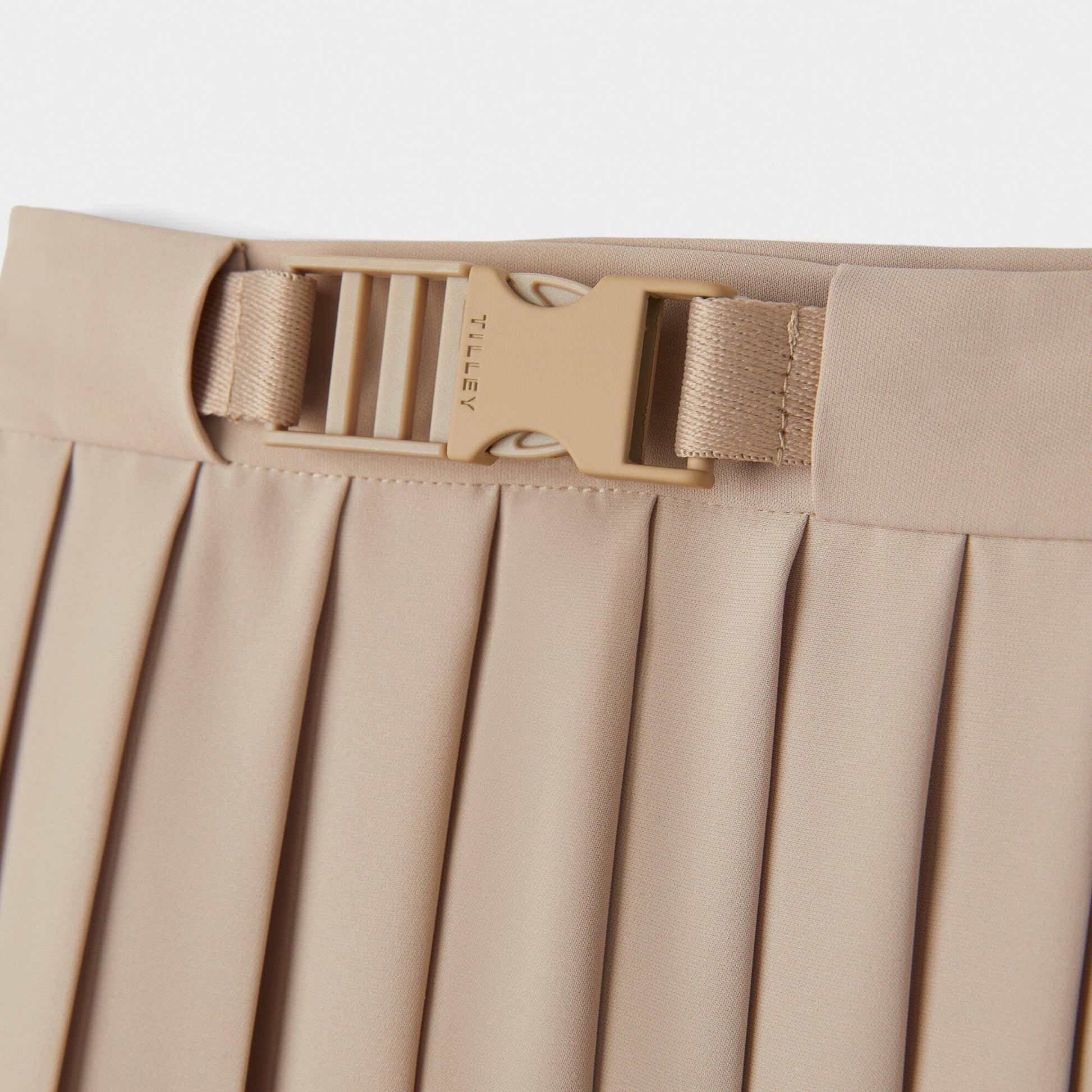 Tilley Tech Slk Pleated Midi Skirt
