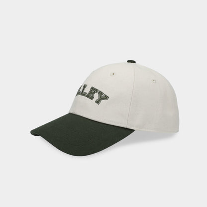 Tilley POS - Weekend Walker Cap
